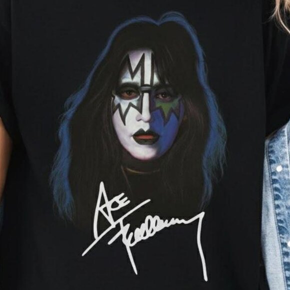 Ace Frehley Tribute Vintage Tee Retro Rock Legend Memorial T-Shirt 70s Music Fan - Picture 2 of 5